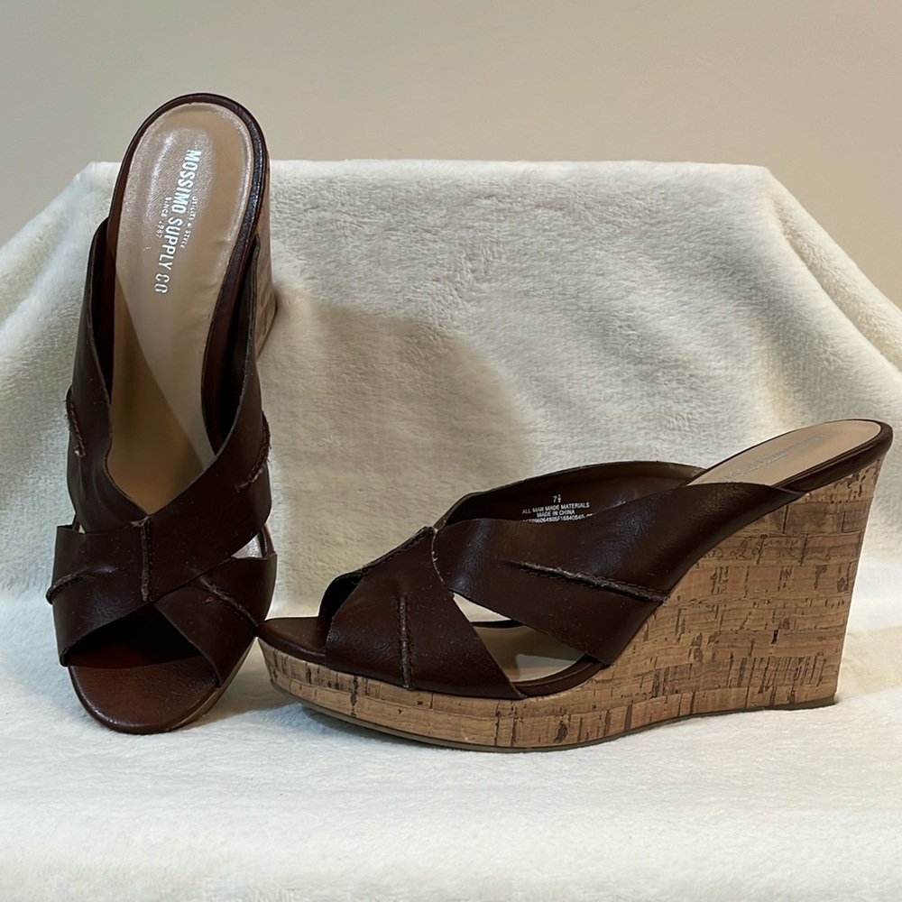 Mossimo 3 1/2” High Heel Faux Cork Wedge Sandals 
Manmade Materials Size 7 1/2